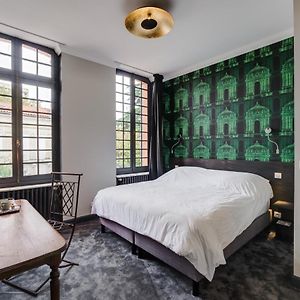 Hôtel Une Chambre en Ville